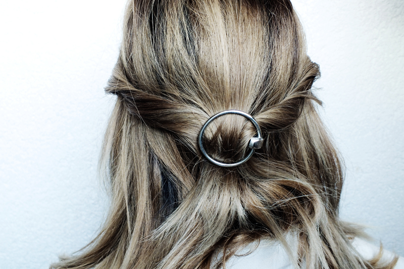 diy celine hairclip, minimal hair accessories, moiminnie, milica obradovic, minimal style blog